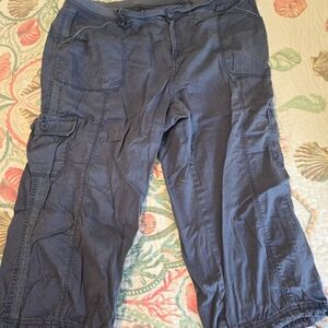 Style & Co created for Macys Cargo capri pants size 20
